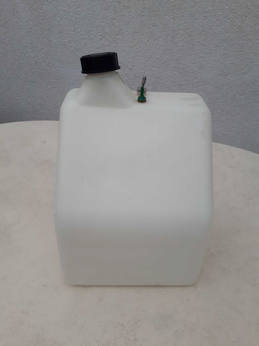 Paralotnia zbiornik 16 L nowy