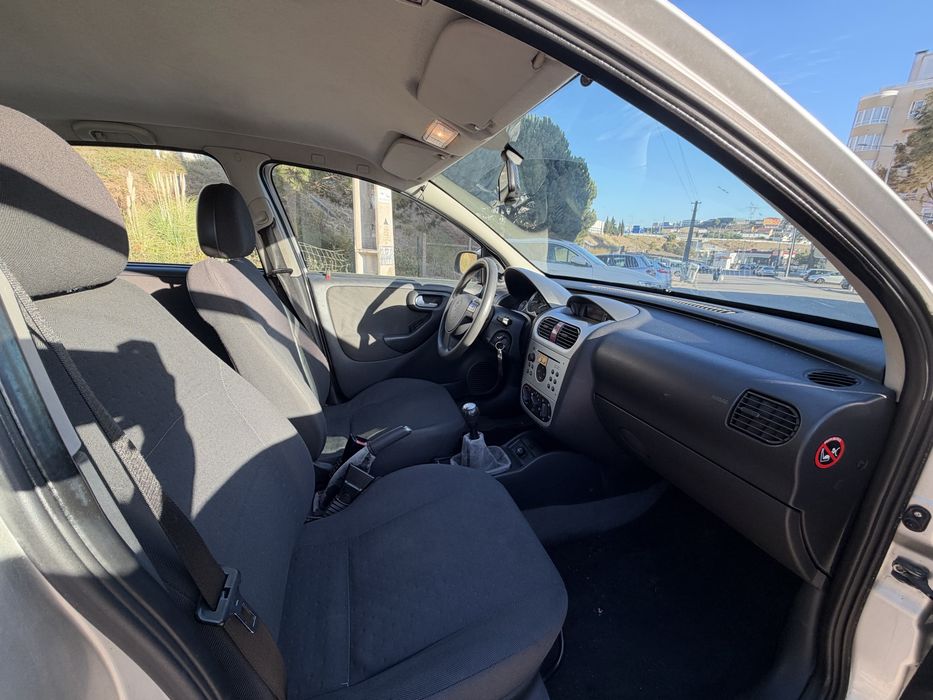 Opel Corsa 1.2i 16v - Apenas 109.000KM