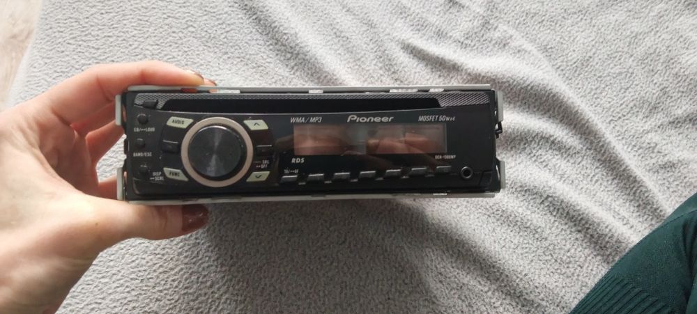 Radio samochodowe 1 din firmy Pionieer