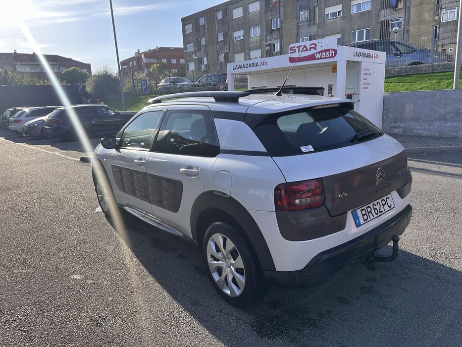 Citroën C4 Cactus 1.2 PureTech – 82cv – Gasolina – 2017