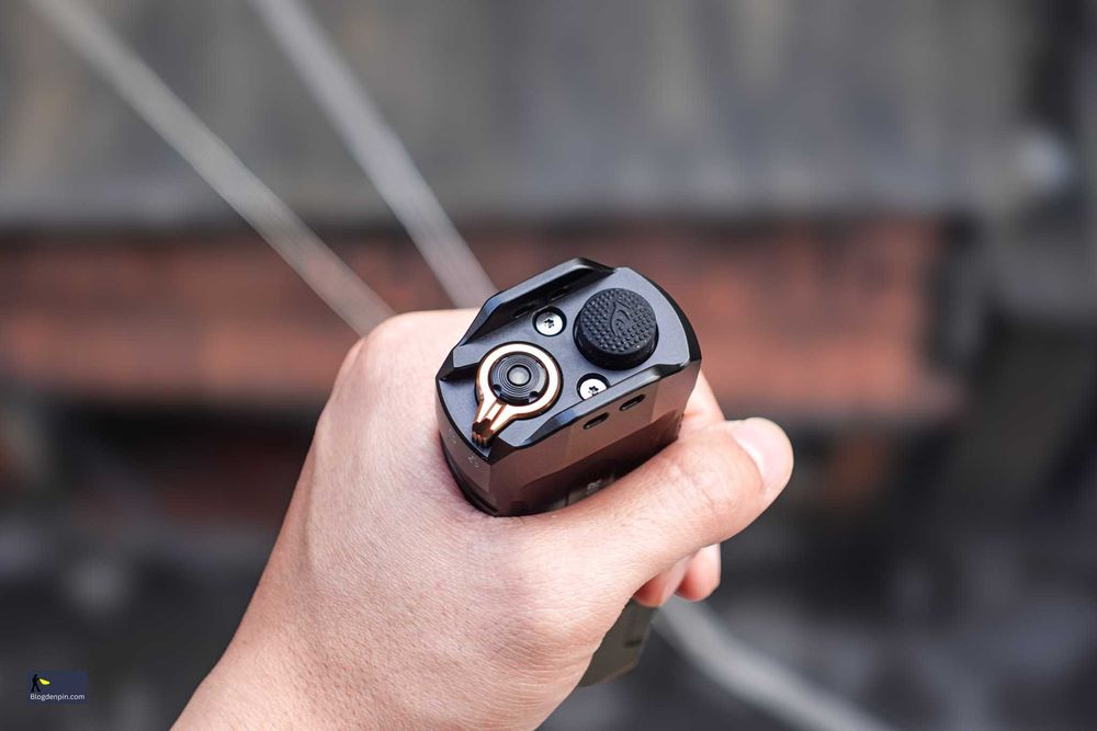 Fenix TK28R Ручний Ліхтар (6500 Люмен 400 Метрів) ГАРАНТІЯ 5 РОКІВ!