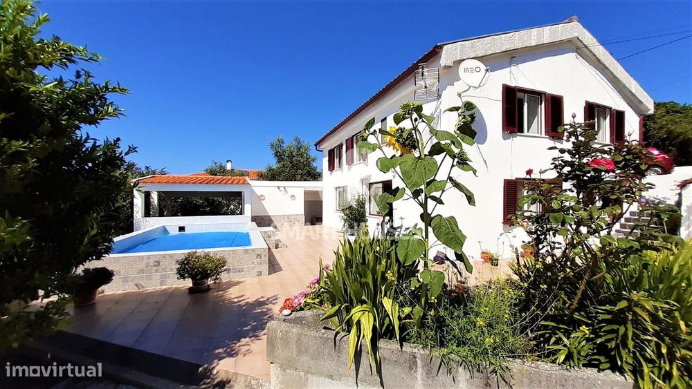 ARRENDA: Moradia T3 Alqueve c/ terreno