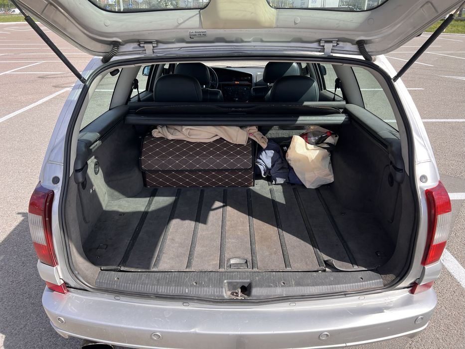 Opel Omega B 2002 3.0D design edition