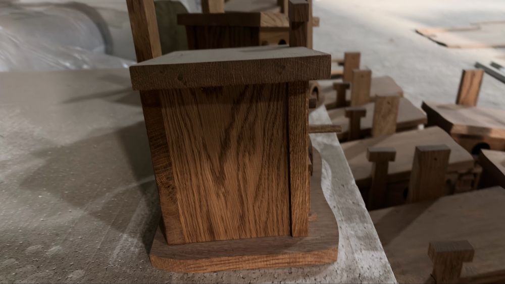 Кормушка для птиць