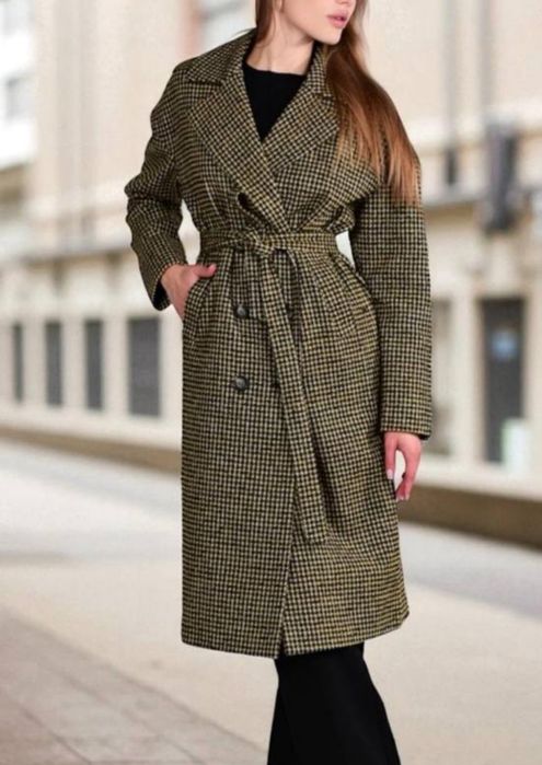 Жіноче стильне тоненьке пальто.40-44 р