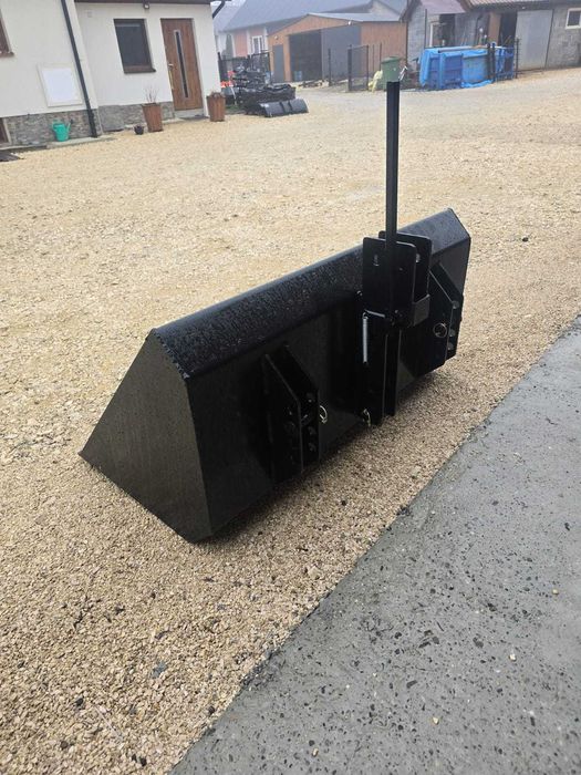 Koliba do traktora na tylni przedni TUZ z kiprem łyżka lycha