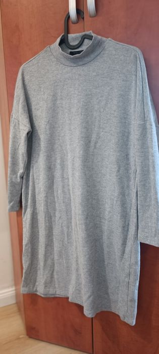 Oddam ubrania damskie