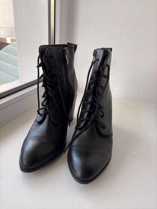 Ботильйони