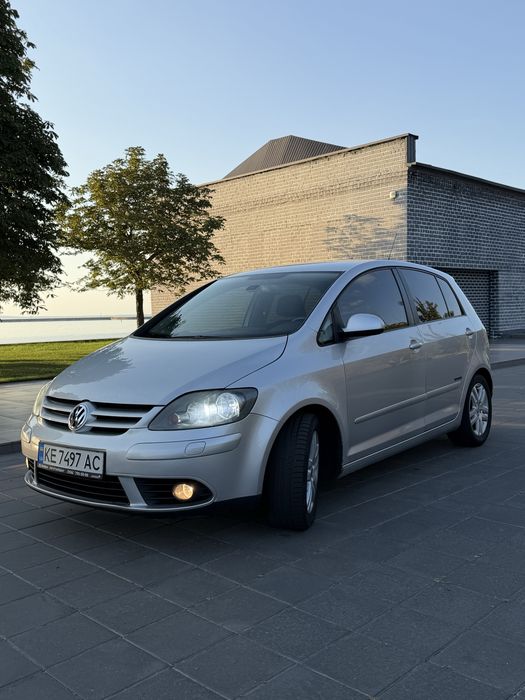 Golf plus 1.4 caxa