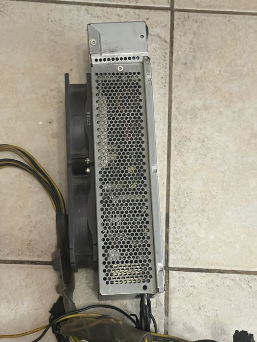 Серверний блок живлення Delta DPS-2000BB 2000W (IBM) розпаяний під 12V