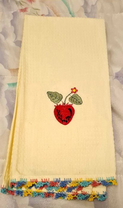 Panos de cozinha com renda, Novos.