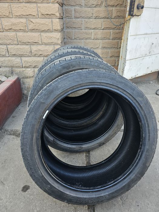 Продам резину General Altimax 245 40 р20