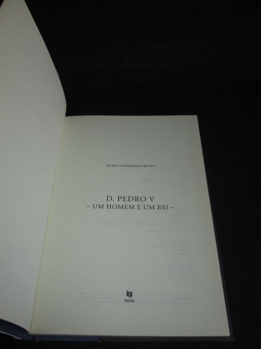 Livro D. Pedro V Um Homem e um Rei Ruben Andresen Leitão