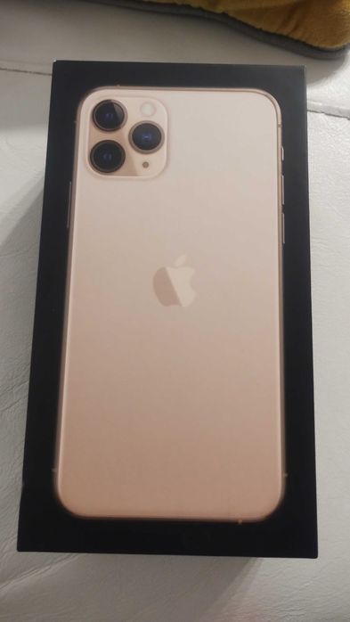 Oryginalne opakowanie karton od iPhone 11 Pro