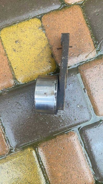 Fiat Ducato термостат з патрубками