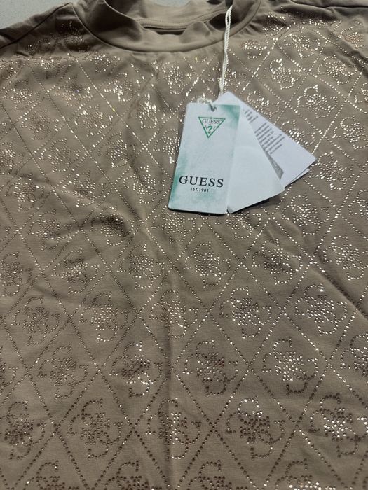 Top Guess bege nova