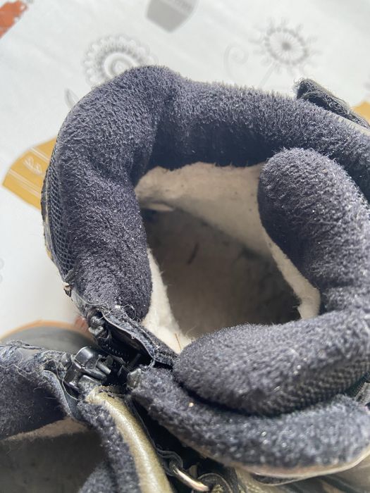 Зимове взуття на хлопчика 33 розмір, 21,5 см.