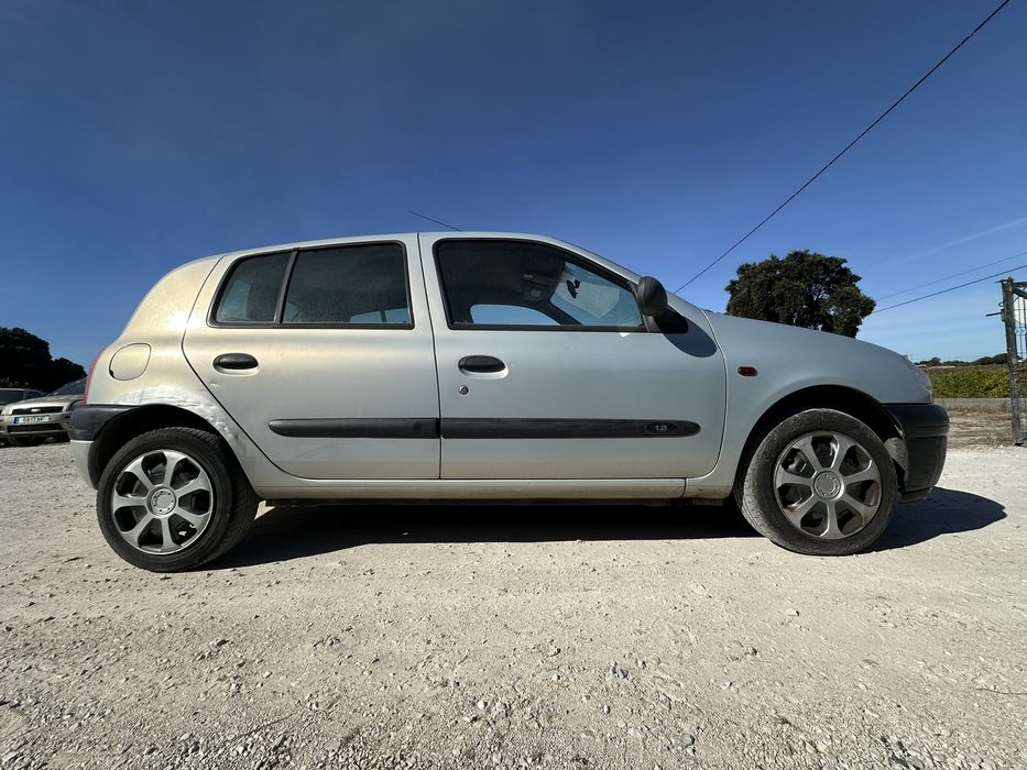 Clio 2 1.2 16v gasolina fiavel