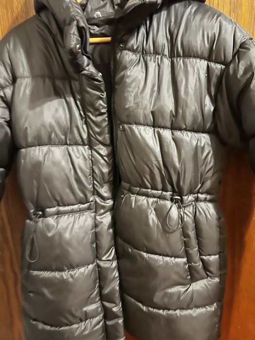 Куртка зимова чорна 44 розмір