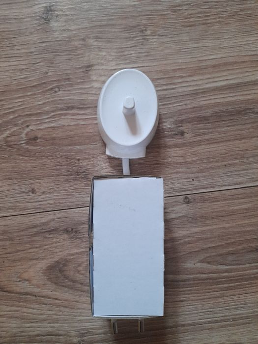 Ładowarka do szczoteczki Oral-B Braun