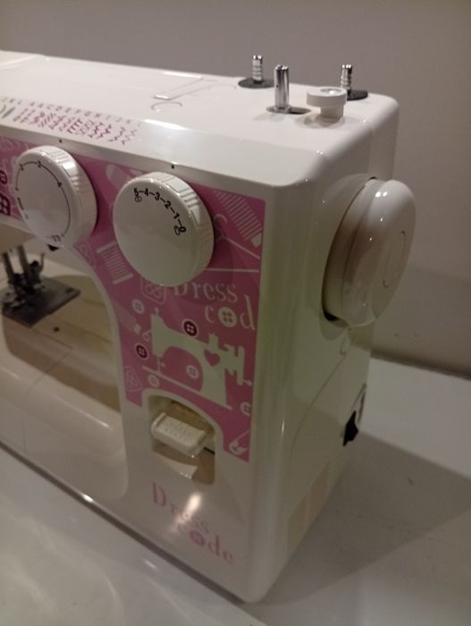 Швейна машина Janome Dress Code