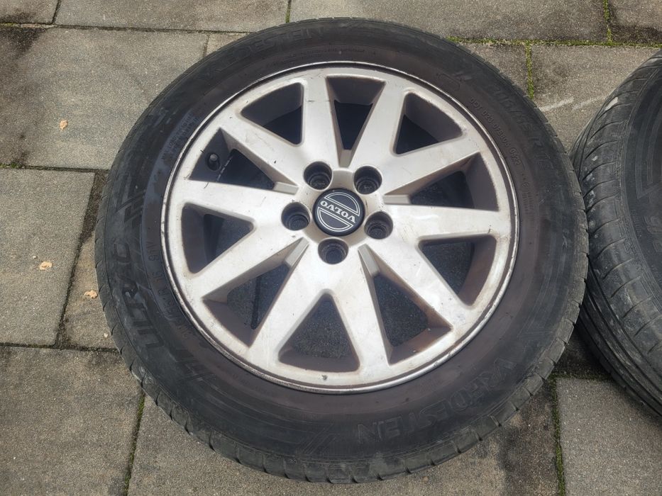Felgi z oponami do Volvo