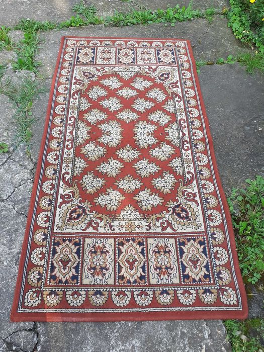 ПРОДАМ б/в килим