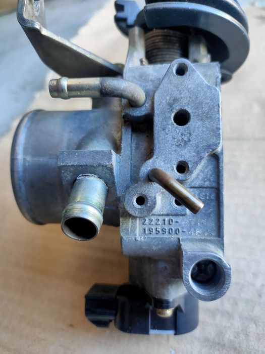 Daihatsu Terios J100 - peças usadas