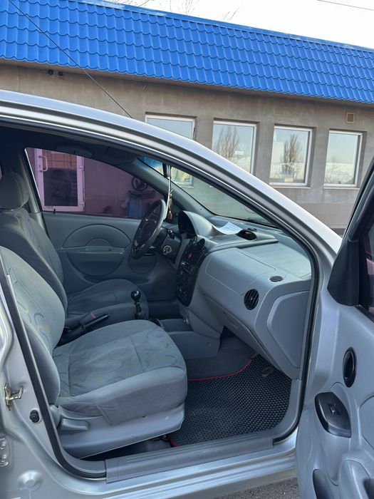 Aveo T200 для Автошколи додаткові педалі