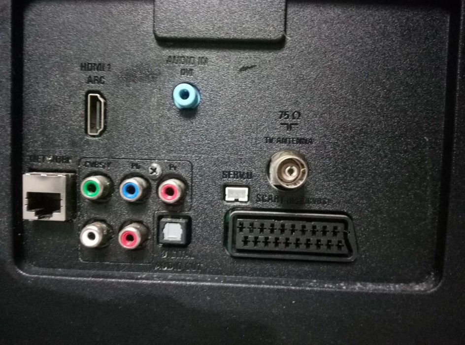 телевизор  Philips 32 PFH3200/88 ,донор