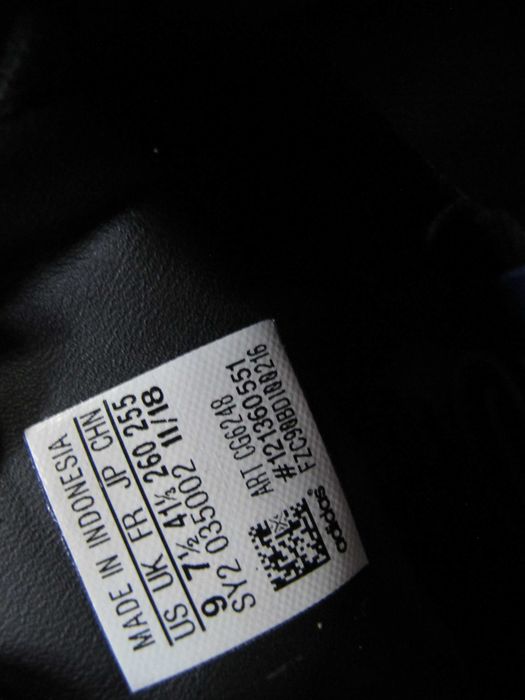 кросовки adidas falcon