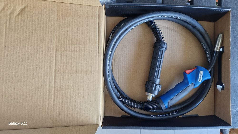 Uchwyt spawalniczy mb15