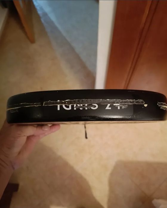 Vendo Raquete de Padel Alkemia Ignis 2024 em bom estado