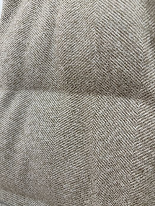 Жилетка жіноча розмір М бежева кашемір