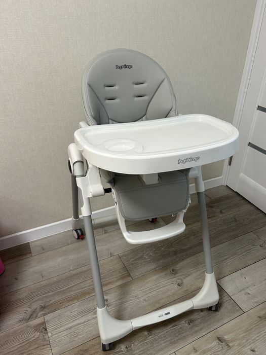 Стілець Peg-Perego Prima Pappa Follow Me Ice, Сірий