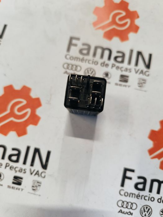 Réle  - 7M3959143 - FORD GALAXY II (WA6)