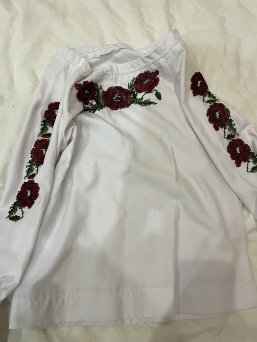 дитяча вишиванка ручної роботи бісер