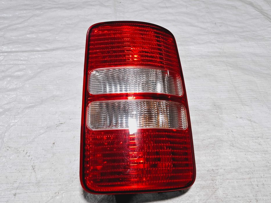 lampa tył tylna tylnia prawa vw caddy iii 3 2k0 2k5 lift 2010 - 2015