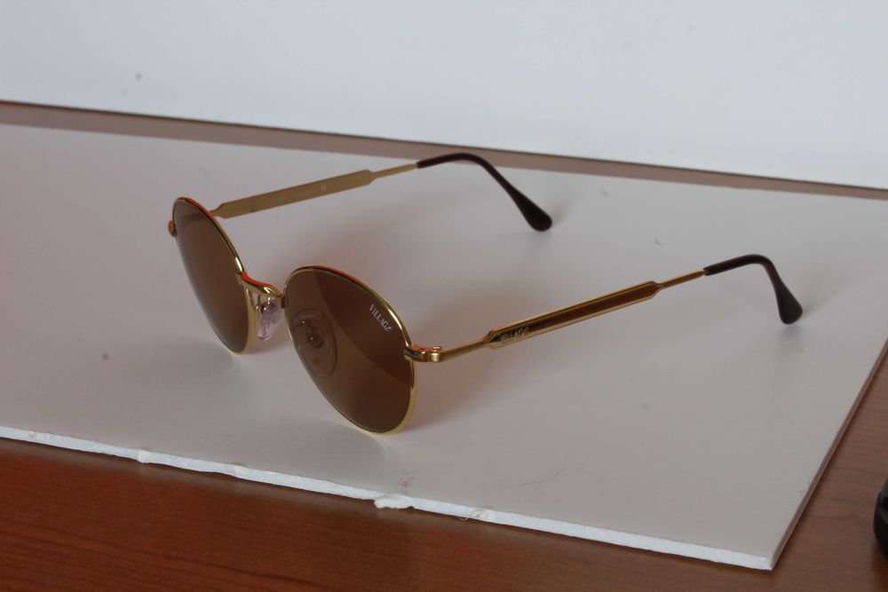 Óculos de Sol Autênticos Vintage - Village by Marcolin - Made in Italy
