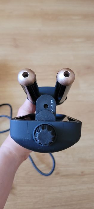 Потрійна плойка, щипці для завивання Paris Hilton PHC 34