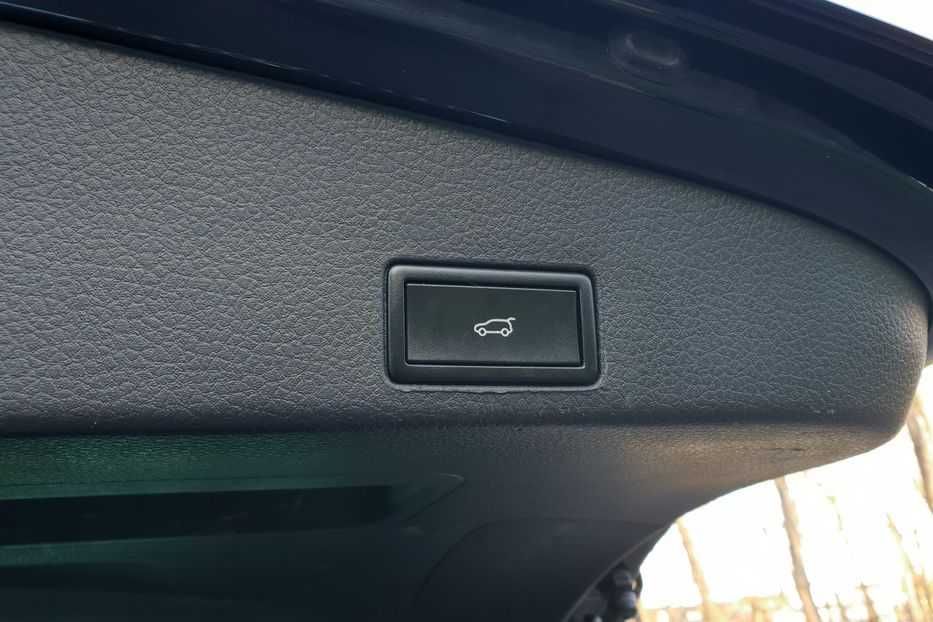 Продам Volkswagen Touareg R-Line 2016 года