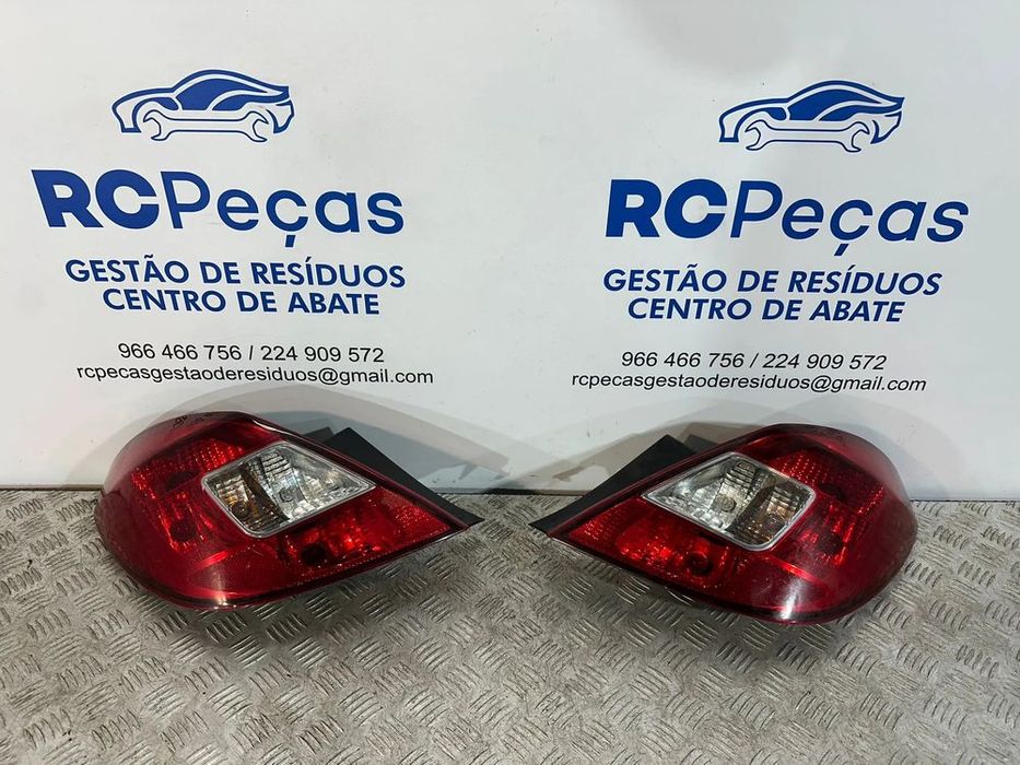Conjunto Farolins Tras Traseiros Esquerdo Direito Originais Opel