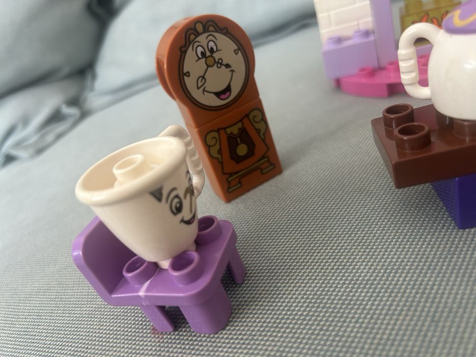 Lego duplo herbatka u belli