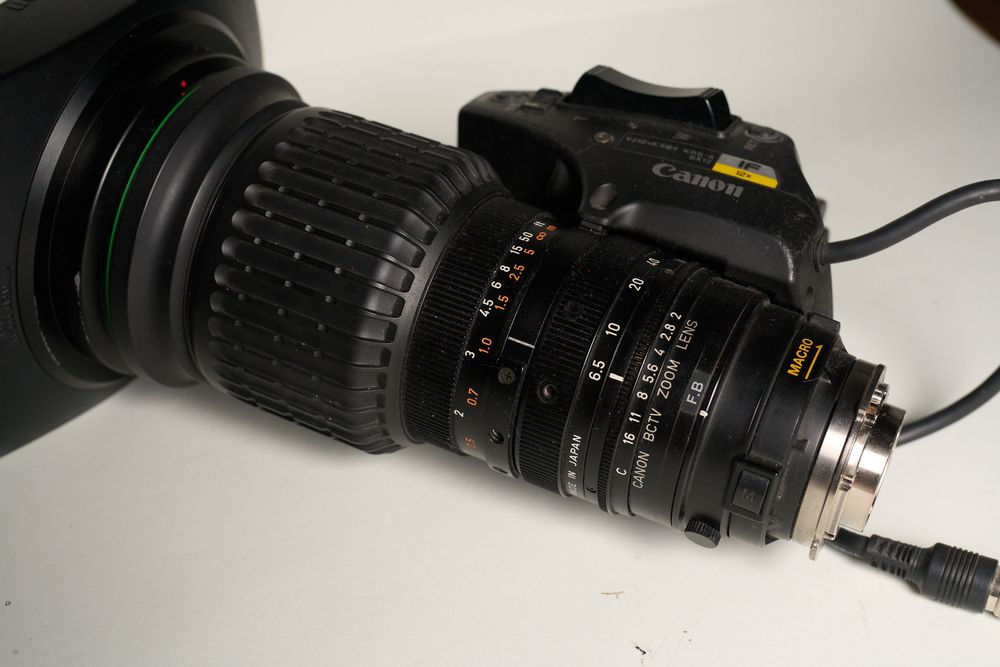 camera Sony 3 CCD DV cam DSR-500WSP + Objetiva YJ12x6.5B4