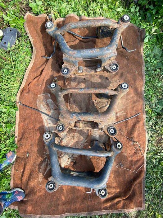 Підрамник подрамник задній задний BMW E46 БМВ Авторозборка