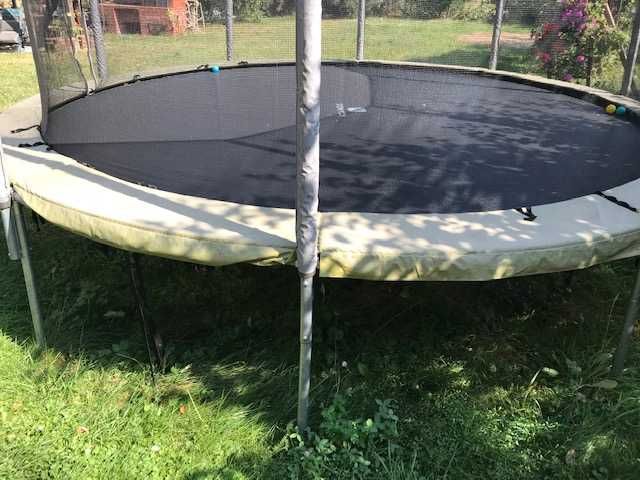 Duża trampolina średnica 420