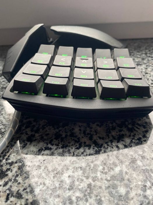Razer Orbweaver Chroma - механічний кейпад