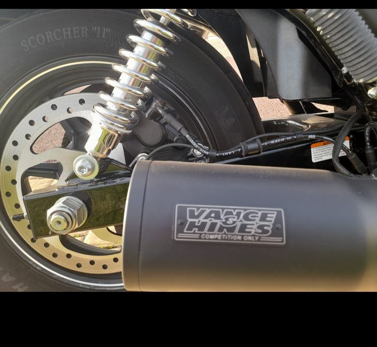 Harley davidson street 750