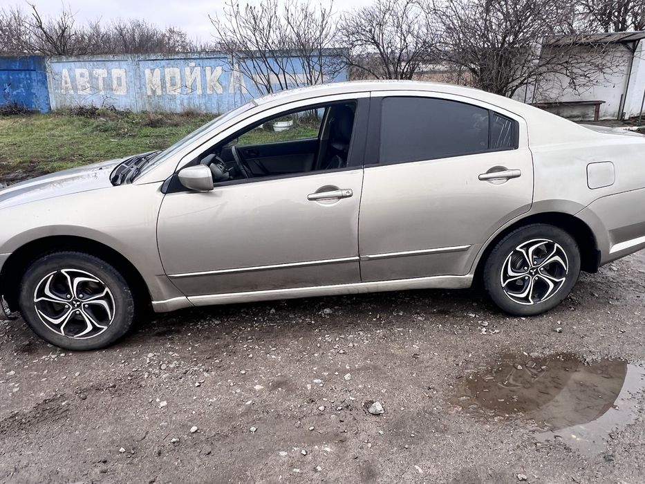 MITSUBISHI GALANT 2.4 Бензин-Газ, 2005