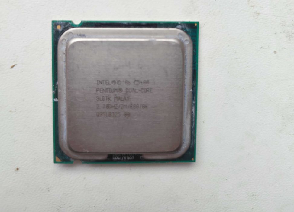 AMD A8-5600 INTEL i3-4130 робочі